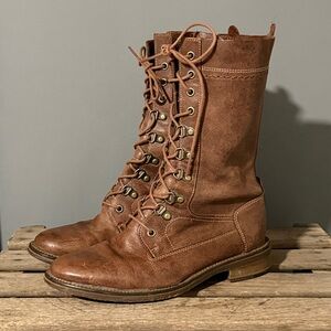 J Shoes brown leather Bailey combat style boots Size 8 B44